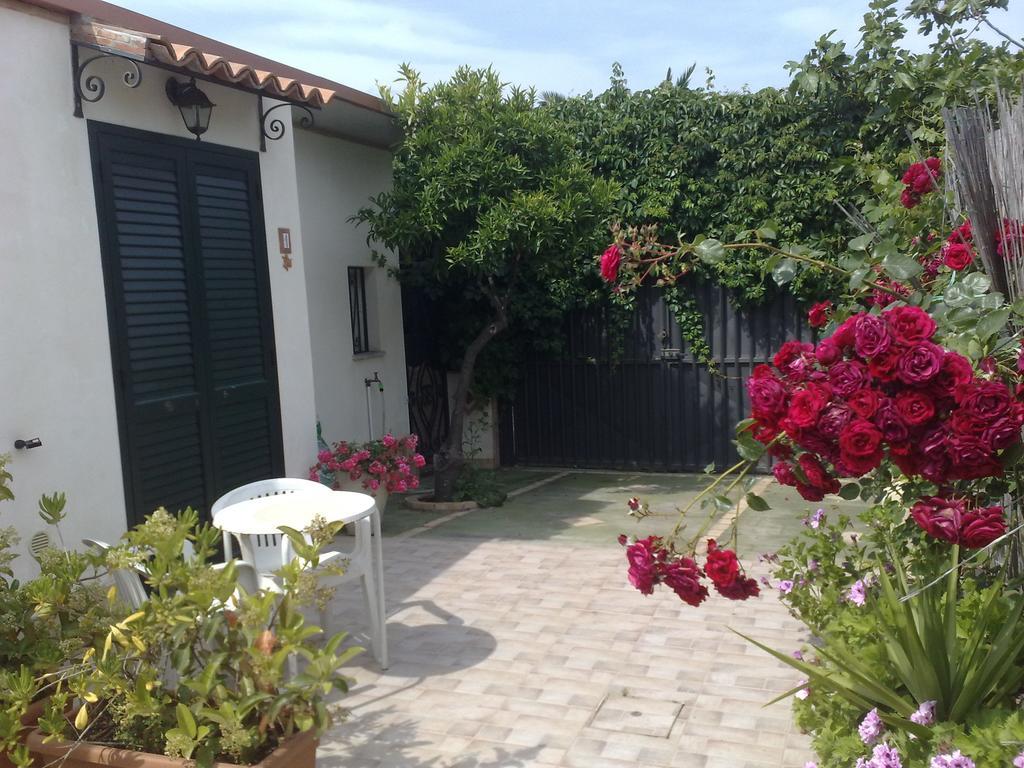 Villa Verdemare Naxos Giardini Naxos Exterior photo